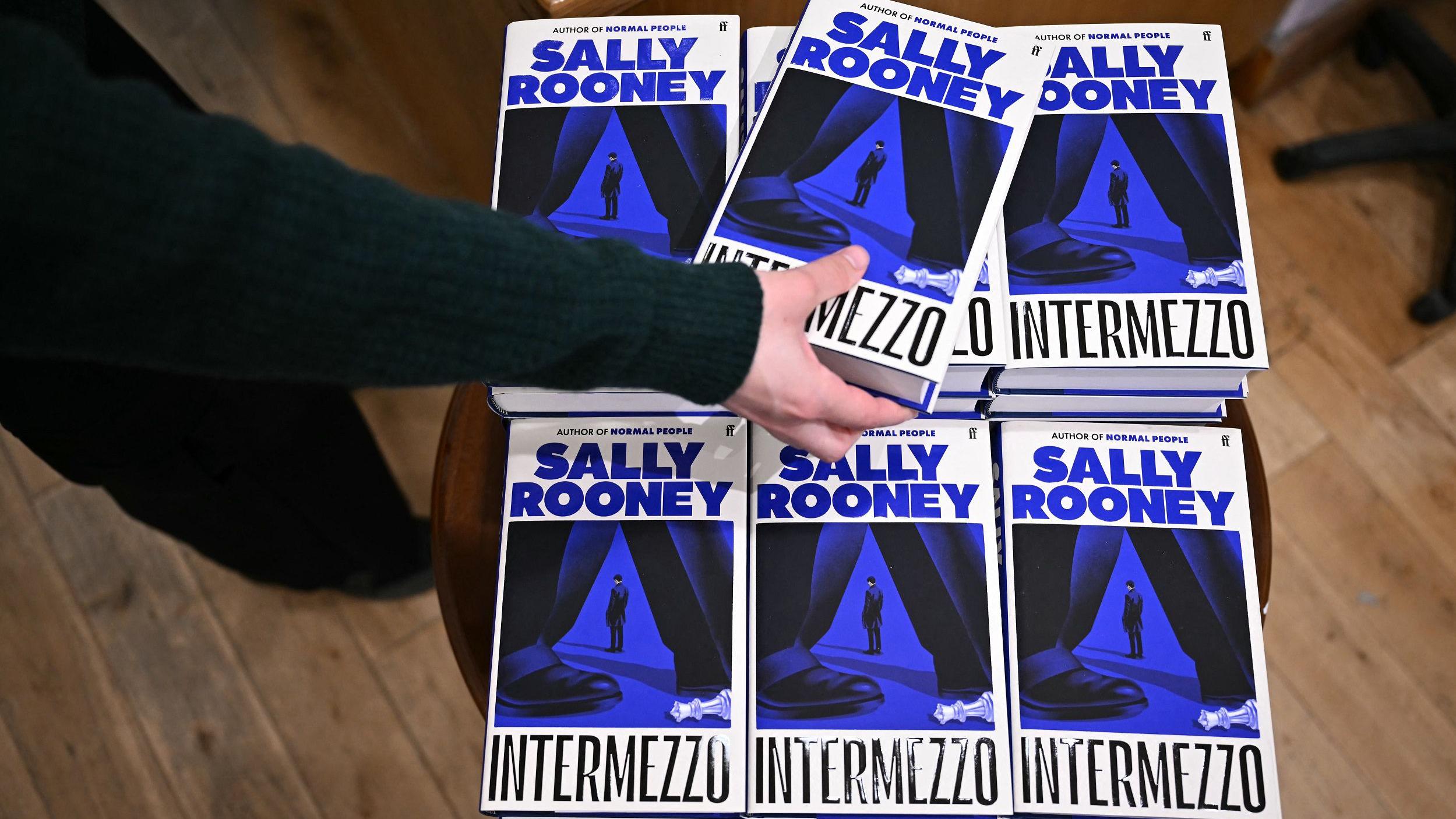 libros intermezzo sally rooney